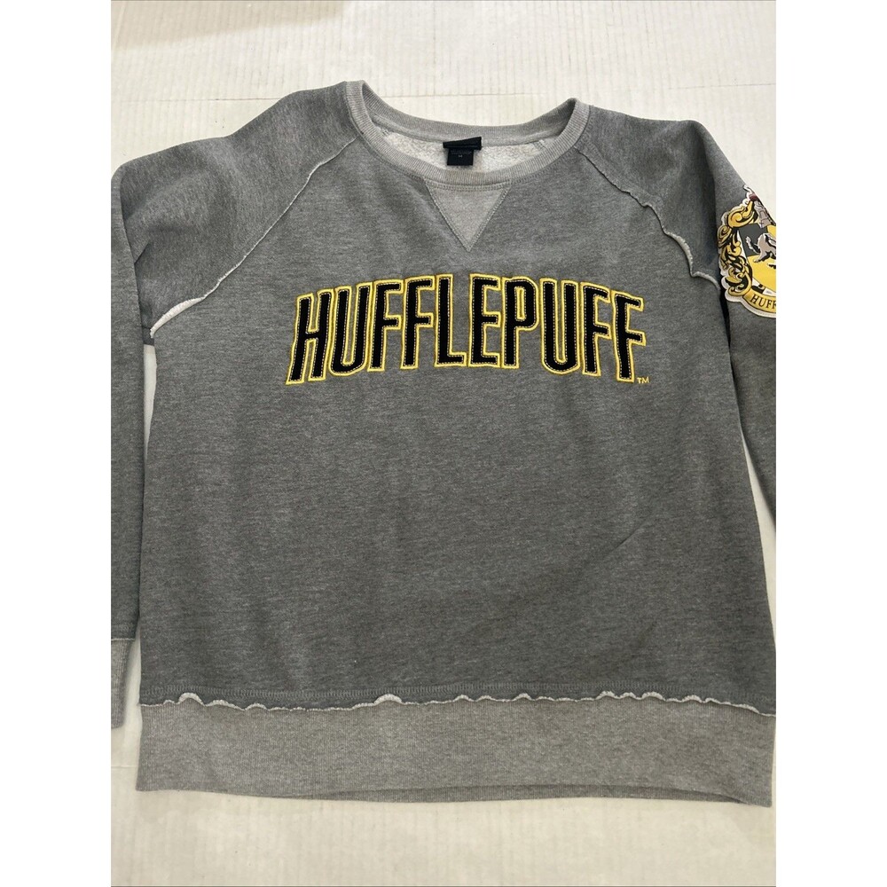 Universal Studios Harry Potter Hufflepuff Gray Fleece Sweatshirt Sz M